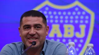 Juan Román Riquelme y Boca se interesan en jugador que pretende Colo Colo