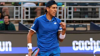 Alejandro Tabilo sorprende en Chengdú y se mete otra vez en el top 100 del ATP