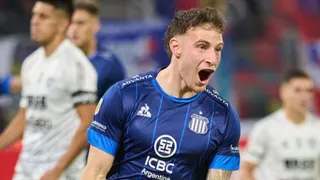 Bruno Barticciotto fue figura en Argentina tras marcar su primer doblete con Talleres