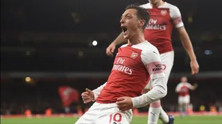 Mesut Ozil se convirtió en el jugador alemán con más goles en la historia de la Premier League