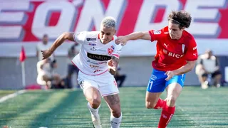 Gonzalo Tapia le dio el triunfo a la UC ante Copiapó en el Luis Valenzuela Hermosilla