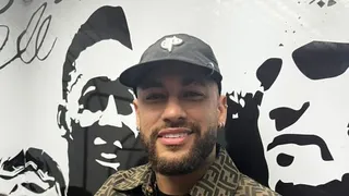 Neymar fue a apoyar en muletas a Santos en su pobre empate con Audax por la Sudamericana