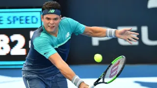 Milos Raonic y Kiki Bertens avanzaron a segunda ronda en el torneo de Brisbane