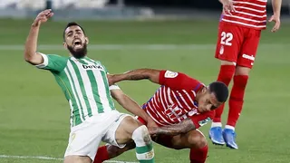 Real Betis logró dramático triunfo ante Granada y quedó en puesto de copas europeas
