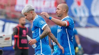 El polémico gol anulado a Universidad de Chile que le dio el título a Colo Colo