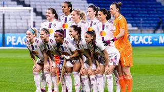 Tiane Endler fue titular en caída de Lyon ante Chelsea en la Champions femenina