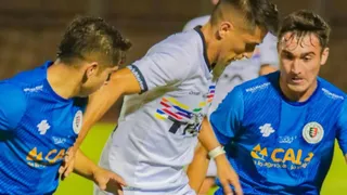 Deportes Santa Cruz remontó un partido de película ante San Marcos de Arica