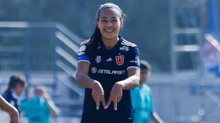 Yael Oviedo sobre un supuesto paso a Colo Colo: Es algo que pensaría mucho, me enamoré de la U