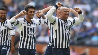 Suazo tras volver a jugar en Monterrey: Estoy emocionado por el cariño de la gente