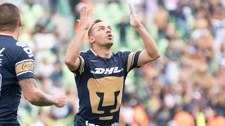 Marcelo Díaz anotó un golazo olímpico en práctica de Pumas UNAM