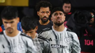 Colo Colo confirmó su formación con Vozinha de titular ante Huachipato