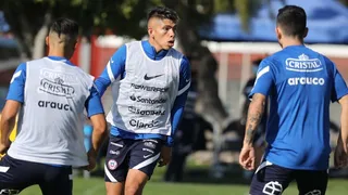 Carlos Palacios anunció en redes sociales el nacimiento de su hijo