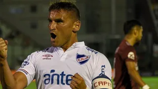 Paulo Díaz tuvo minutos en derrota por penales de River Plate ante Nacional en amistoso