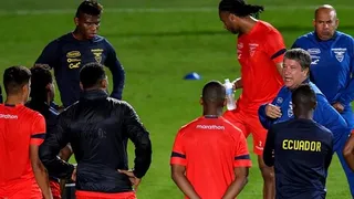 Hernán Darío Gómez: En este grupo somos ciegos, sordos y mudos como Shakira