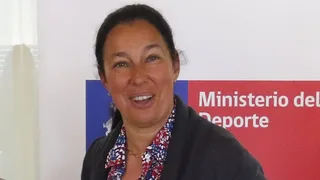 La ministra Kantor reveló con qué camiseta jugaba Toño Prieto en la universidad