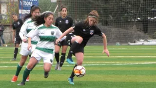 Colo Colo aplastó a Deportes Temuco y tomó el liderato del Campeonato Nacional femenino