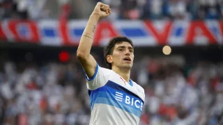 U Católica aplastó a Palestino en el Campeonato Nacional 2026 y llega entonado al duelo con Boca Juniors