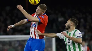 Pezzella le dio en la agonía un punto a Betis contra el encumbrado Girona
