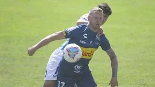 Un expulsado por lado: Así terminó el reñido empate entre Antofagasta y Everton