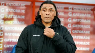 Exjugador de Colo Colo fue recibido con aplausos al asumir como DT en club de Segunda División Profesional