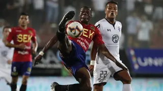 Unión Española y Colo Colo miden fuerzas en partido amistoso