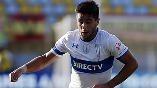 U. Católica acordó permanencia de Magnasco y acercó posiciones con Fuentes y Sáez