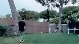 Hijo de Claudio Bravo se lució con tapadón similar al de su padre en la Copa Centenario 2016