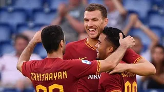 Roma logró su primer triunfo en la Serie A tras golear a Sassuolo en el Olímpico