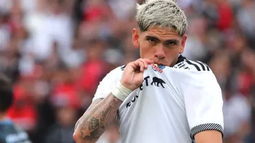 Carlos Palacios reafirmó a la distancia su GRAN AMOR por Colo Colo