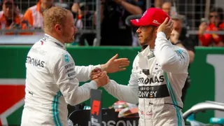 Lewis Hamilton felicitó a Valtteri Bottas por su “merecida” pole en Shanghai