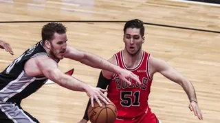 Los Spurs remontaron desventaja de 23 puntos para imponerse a los Bulls