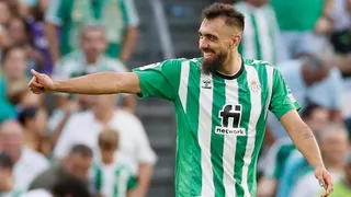 Borja Iglesias comandó con doblete la remontada de Betis sobre Girona
