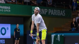 Nicolás Jarry rozó un valioso triunfo, pero terminó cayendo en un infartante duelo