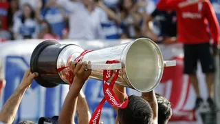 Universidad Católica exhibió su trofeo y festejó junto a su hinchada en San Carlos de Apoquindo