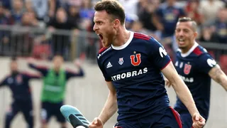 Angelo Henríquez: Sería lindo volver a ganarle a Colo Colo en su estadio