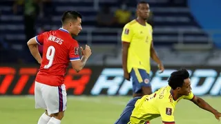 Jean Meneses le dio vida a la Roja ante Colombia en Barranquilla por Clasificatorias