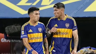 ¡Y en La Bombonera! Carlos Palacios convirtió su primer gol con la camiseta de Boca Juniors