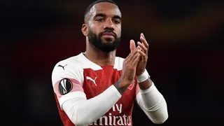 Lacazette comandó el triunfo de Arsenal frente a Valencia en las semis de la Europa League