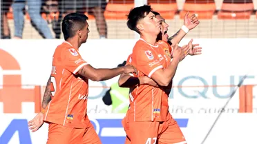 Resumen de Cobreloa vs Santiago Wanderers por la Liguilla de Ascenso 2025: goles, resultado y estadísiticas