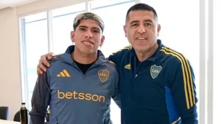 ¿Cuál es el primer apodo de Carlos Palacios en Boca Juniors?