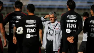 Reinaldo Rueda prepara una oncena estelar para enfrentar a Japón en Sapporo