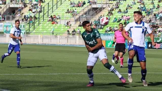 Santa Cruz cosechó un punto en su visita a Santiago Wanderers en el Ascenso