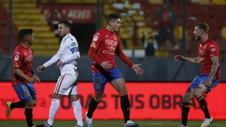 Leandro Garate brilló con doblete en la victoria de Unión Española sobre Audax en Santa Laura