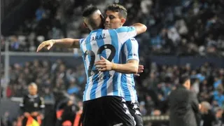 Los goles de Chancalay y Gómez que dieron la victoria a Racing sobre Huracán