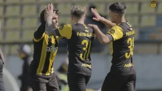 Peñarol ganó amistosos con goles de Christian Bravo