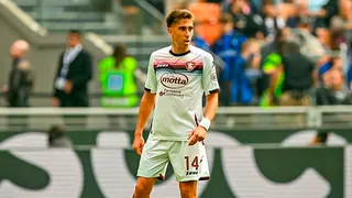 Diego Valencia jugó en empate de Salernitana ante Torino por la Serie A