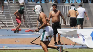 [VIDEO] El enfrentamiento entre hinchas de Deportes Iquique y Santiago Wanderers