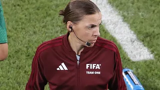 Frappart: Tendré que controlar las emociones para hacer un buen arbitraje