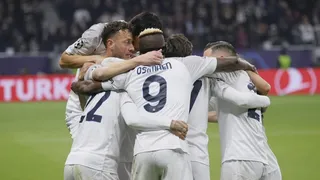 Napoli golpeó a Eintracht Frankfurt en Alemania y puso un pie en cuartos de la Champions