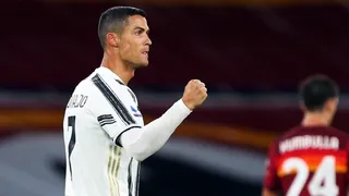 Cristiano Ronaldo anotó un golazo de cabeza y otro de penal en empate de Juventus y AS Roma